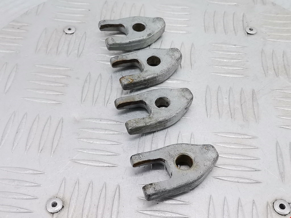 Кронштейн форсунки RENAULT Megane II 2002-2009