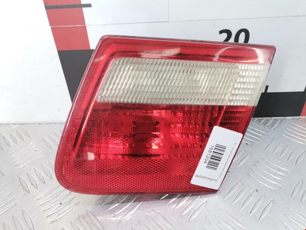 Фонарь задний внутренний правый BMW 3er E46 1998-2006