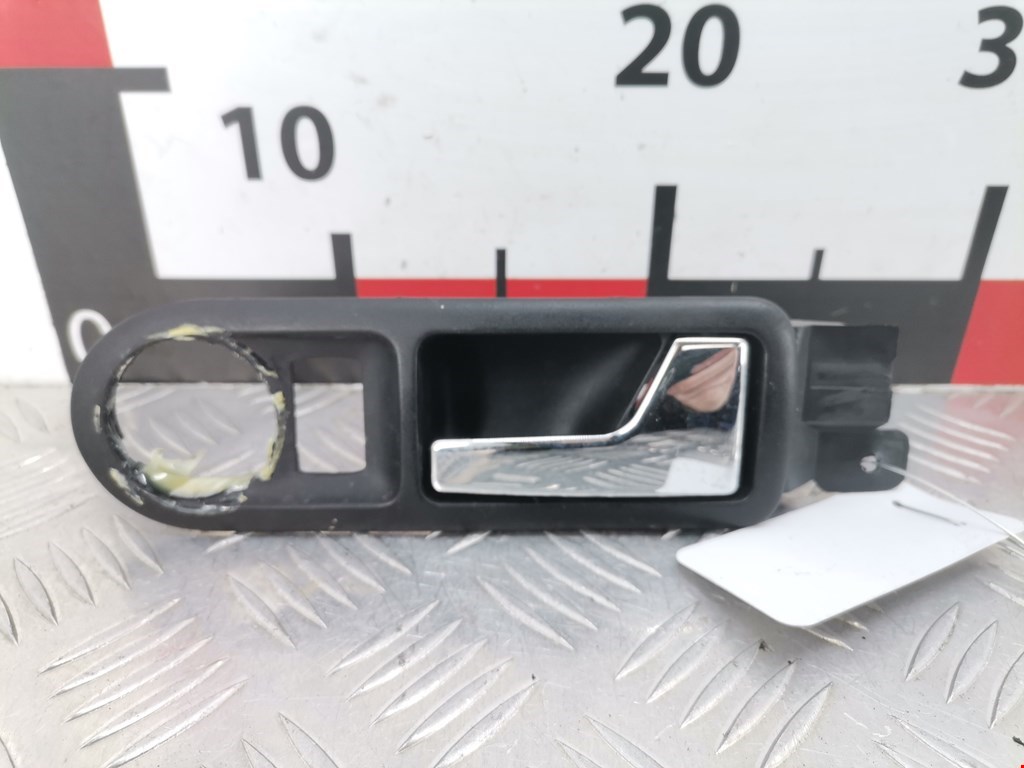 Ручка дверная задняя внутренняя правая VOLKSWAGEN Bora 1998-2005