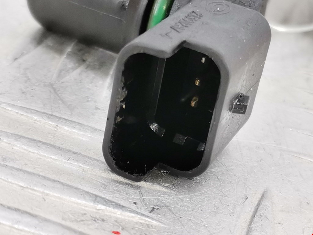 Датчик положения распредвала RENAULT Clio 2005-2012