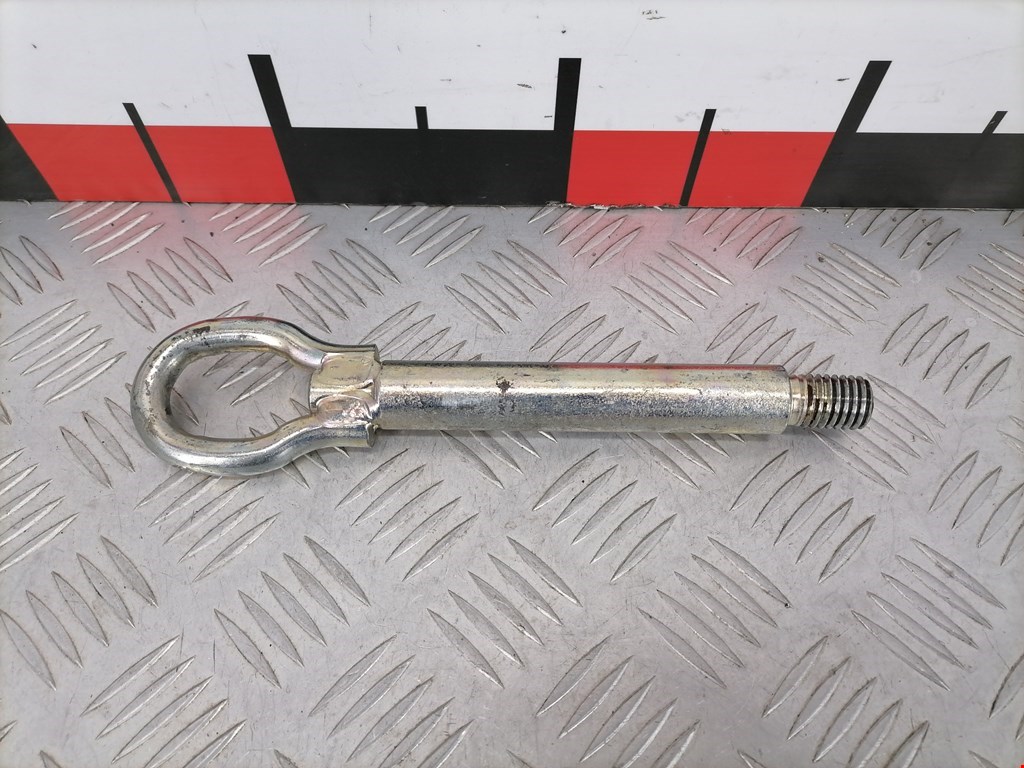 Крюк буксировочный VOLKSWAGEN Fox 2005-2011