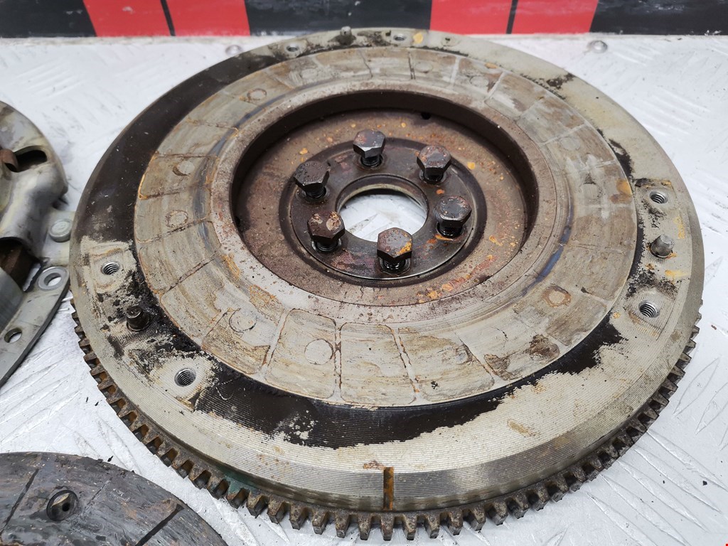 Маховик (демпфер сцепления) FIAT Brava 1995-2001