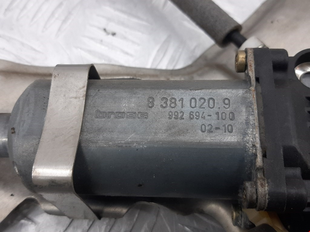 Стеклоподъемник передний правый LAND ROVER Range Rover 2002-2012