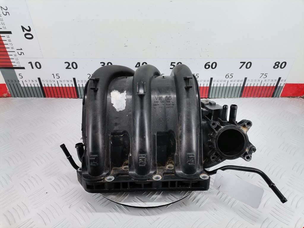 Коллектор впускной VOLKSWAGEN Fox 2005-2011