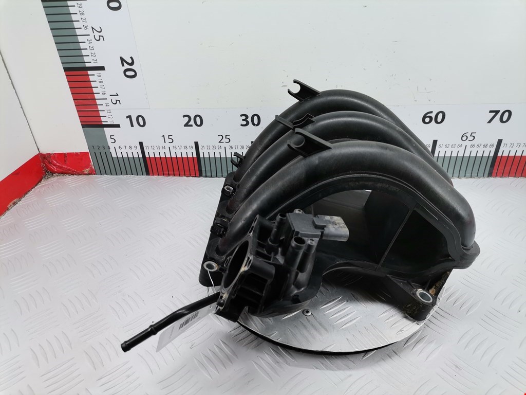 Коллектор впускной VOLKSWAGEN Fox 2005-2011