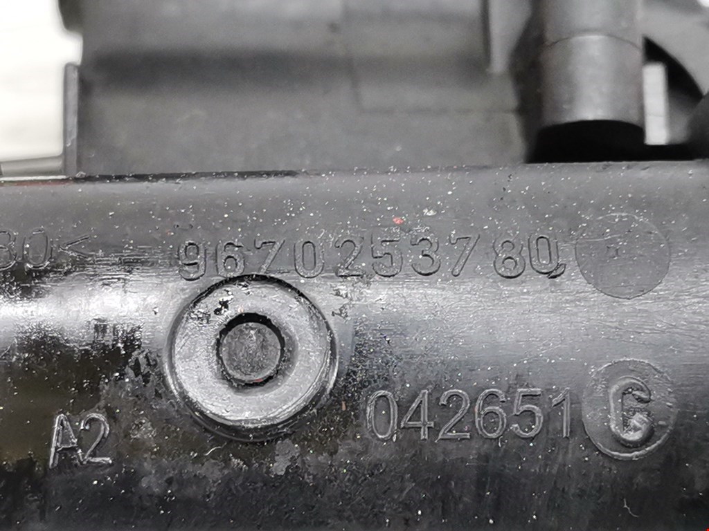 Корпус термостата FORD Focus II 2005-2011