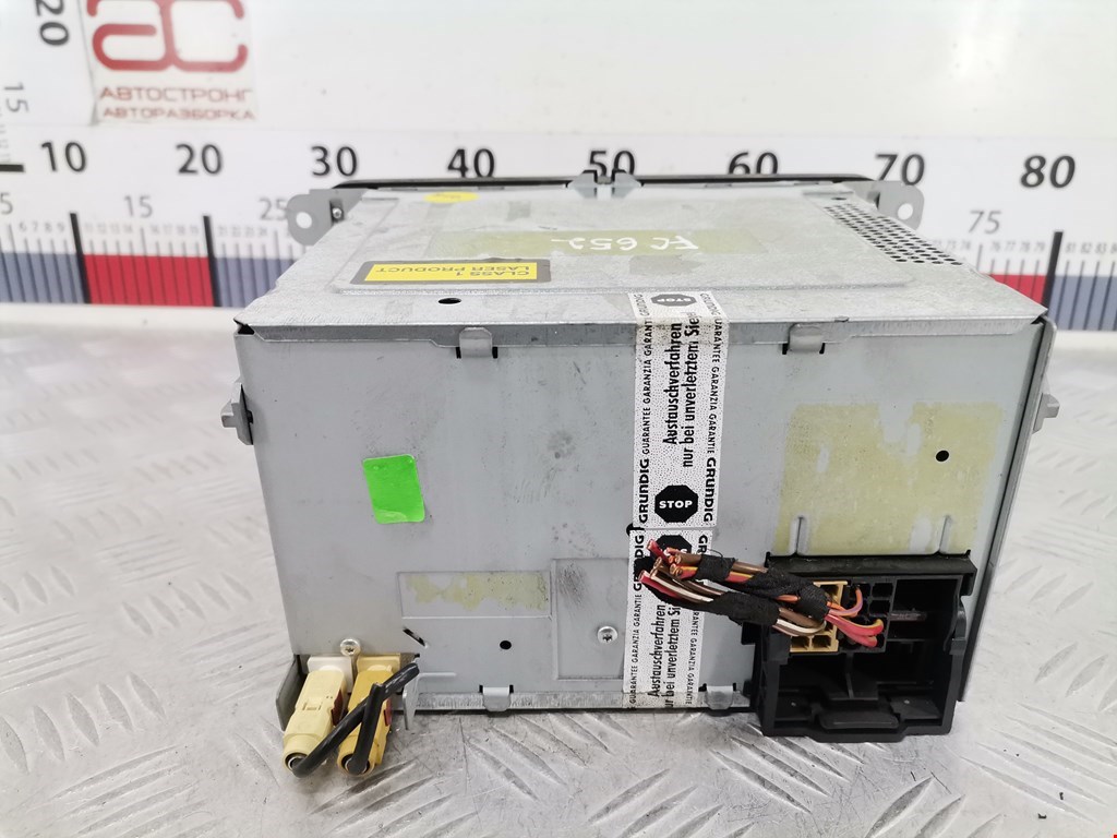 Магнитола VOLKSWAGEN Touran 2003-2010