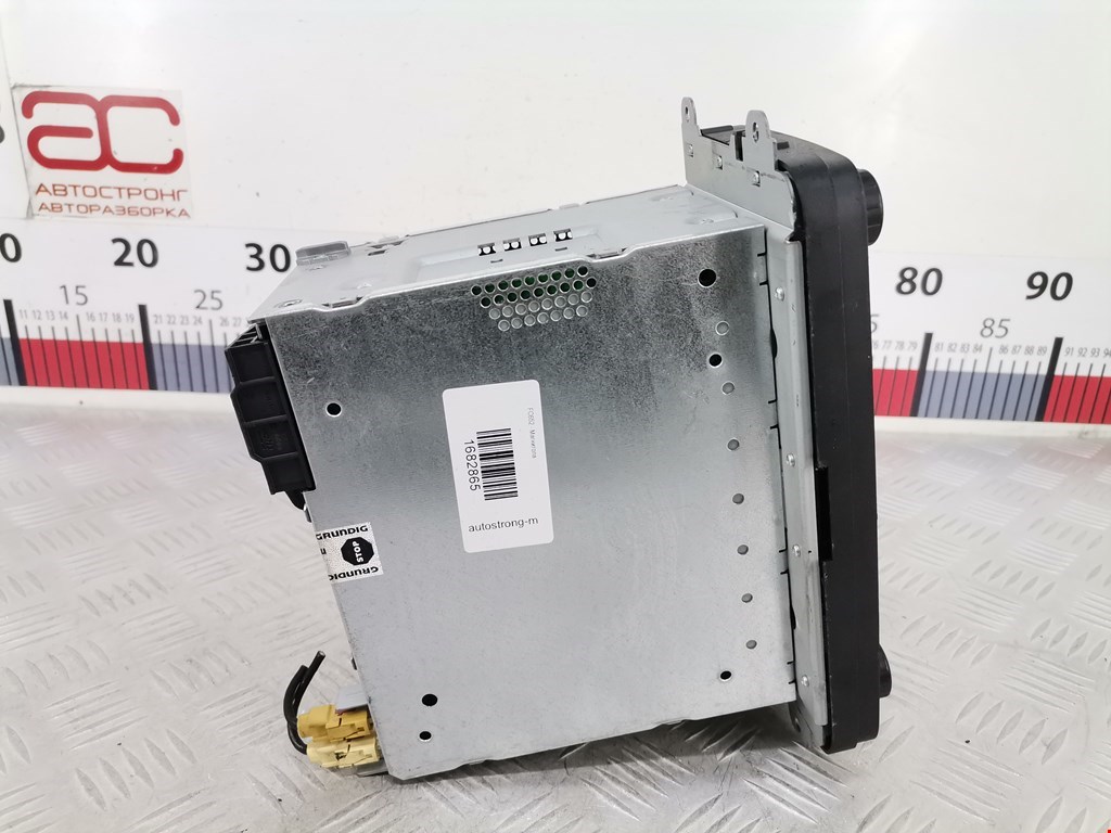 Магнитола VOLKSWAGEN Touran 2003-2010