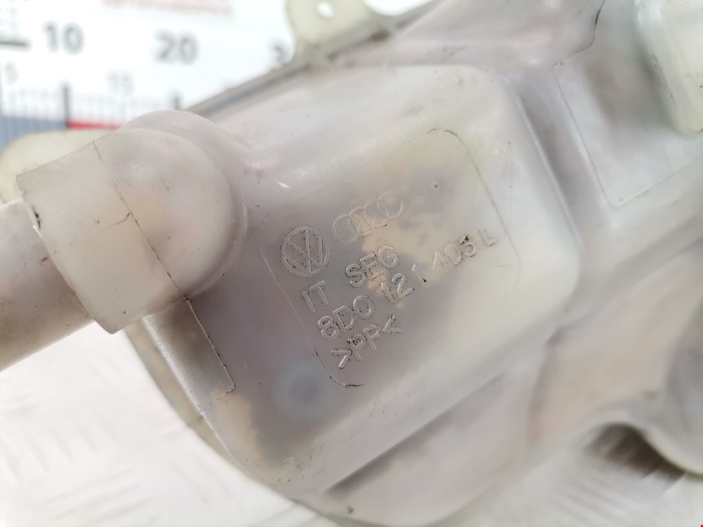 Бачок расширительный VOLKSWAGEN Passat B5 1997-2005