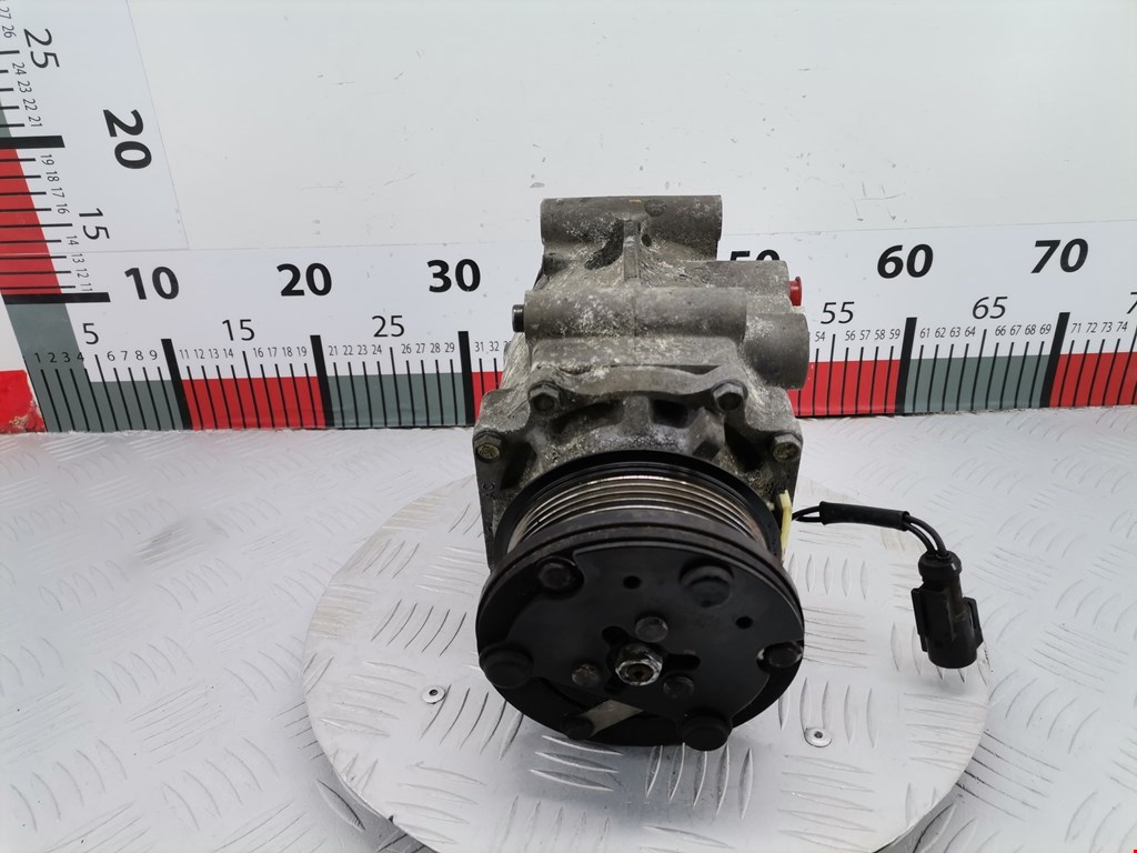 Компрессор кондиционера (системы кондиционирования) FORD Focus I 1998-2005