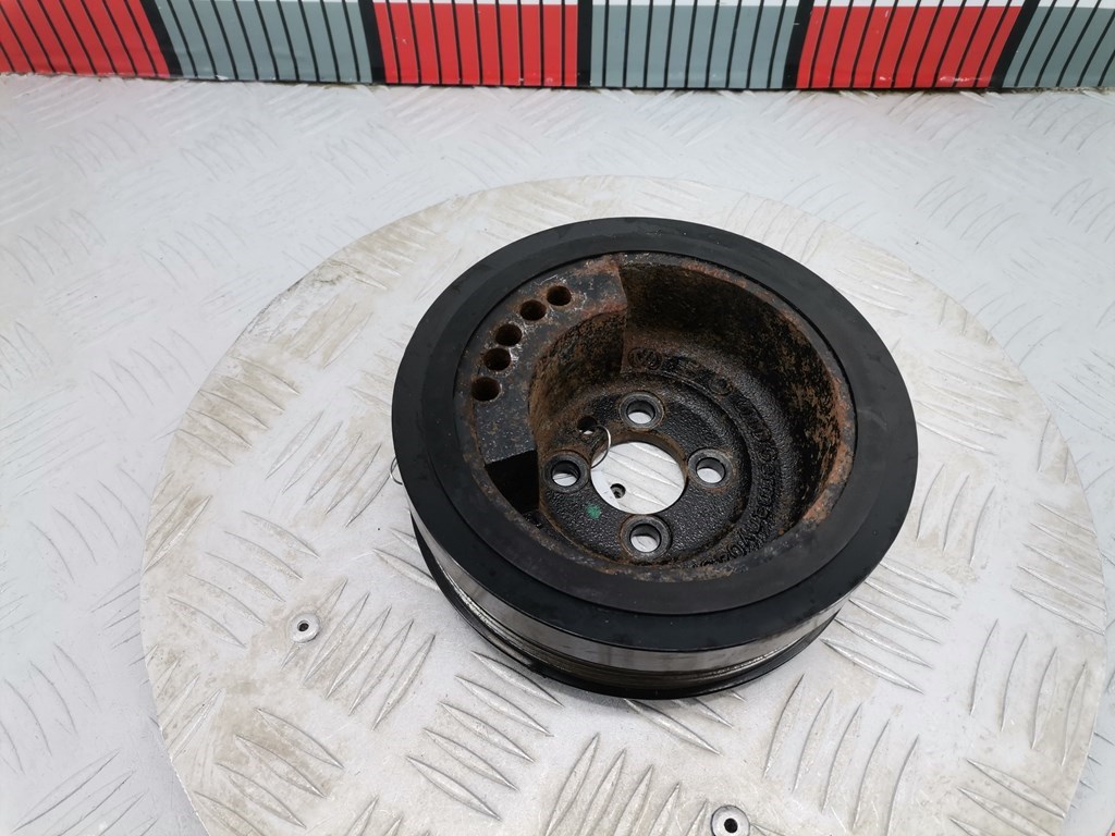 Шестерня коленвала (шкив) SEAT Ibiza 2002-2008