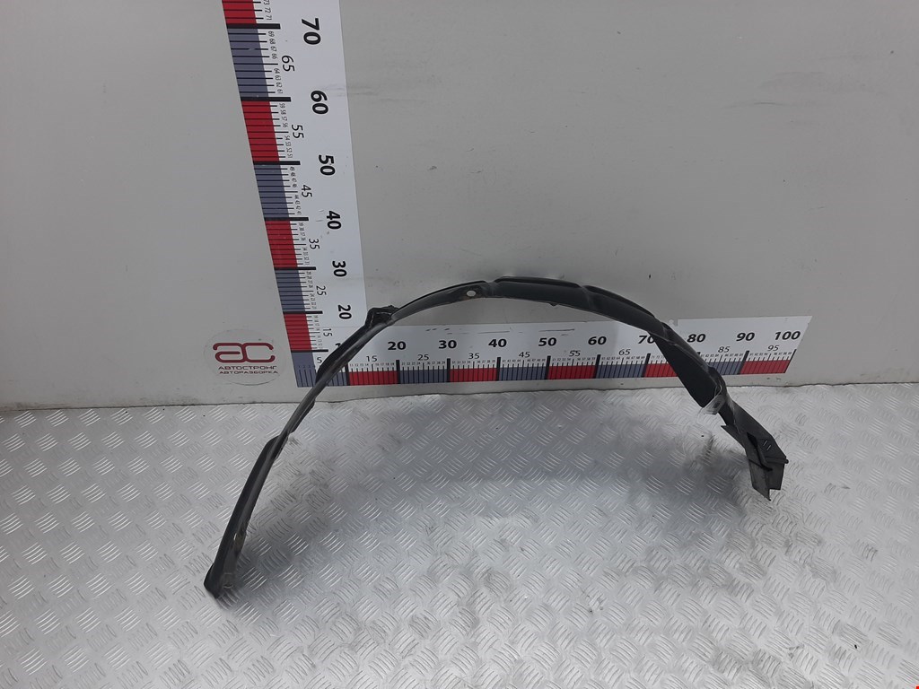 Локер (подкрылок) передний правый OPEL Frontera A 1992-1998