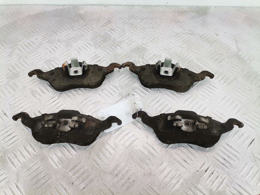 Колодка тормозная Ford Focus 1 (1998-2005)