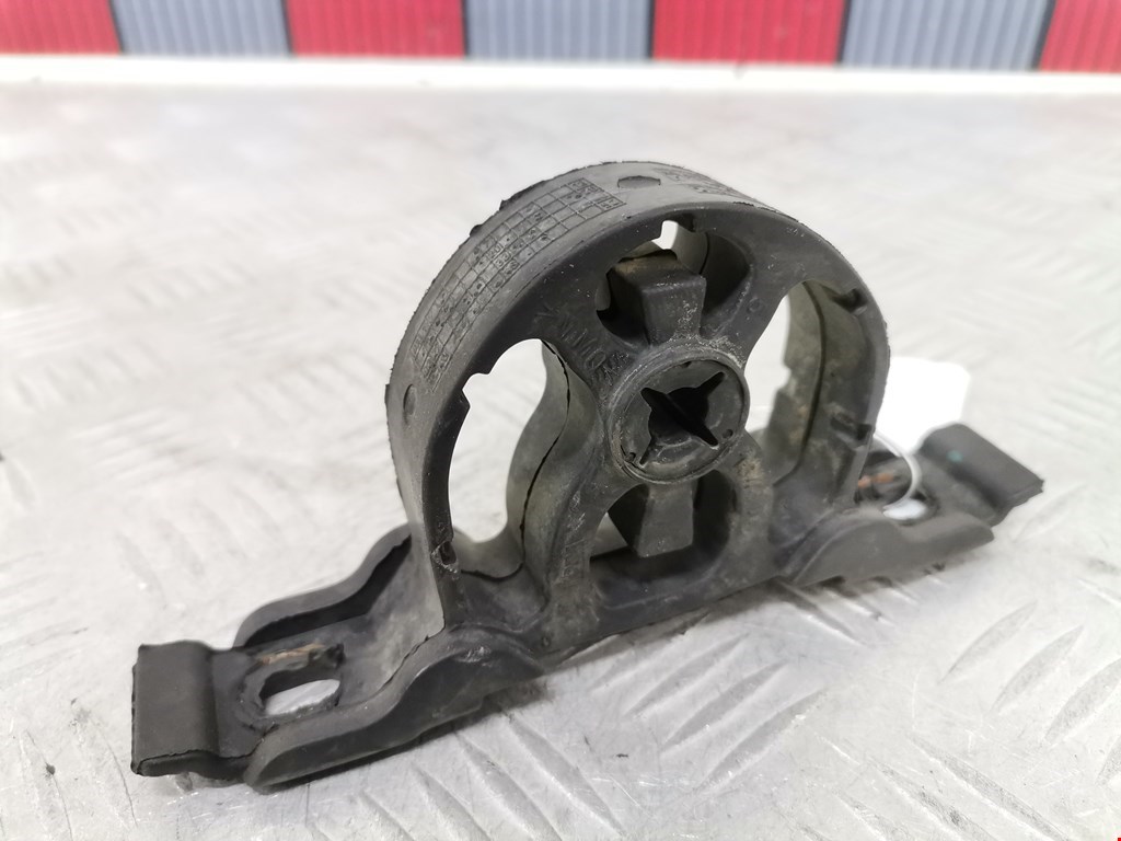 Резинка подвеса глушителя MASERATI Quattroporte M139 2003-2012