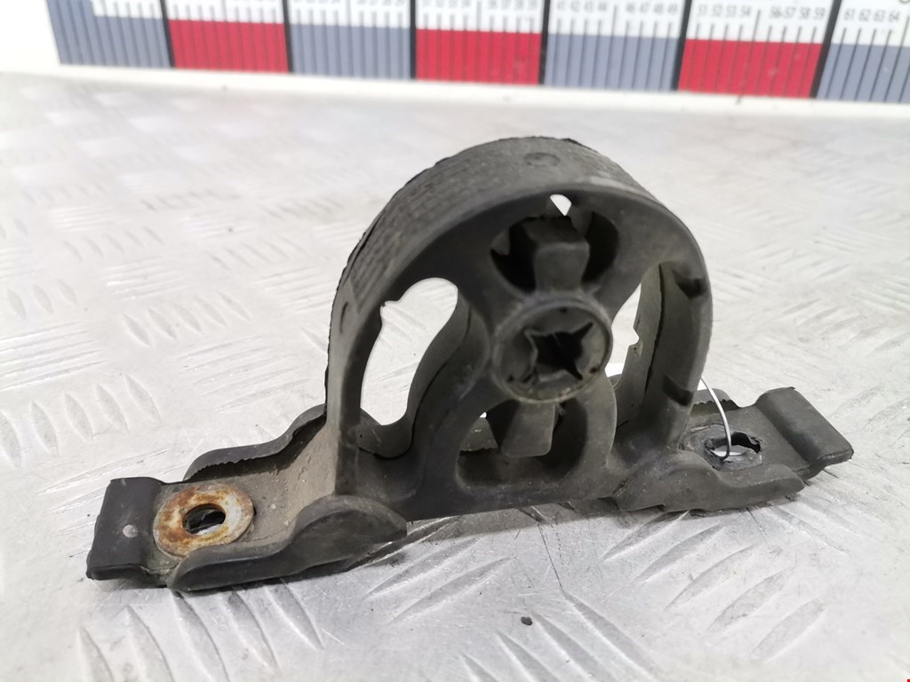 Резинка подвеса глушителя MASERATI Quattroporte M139 2003-2012