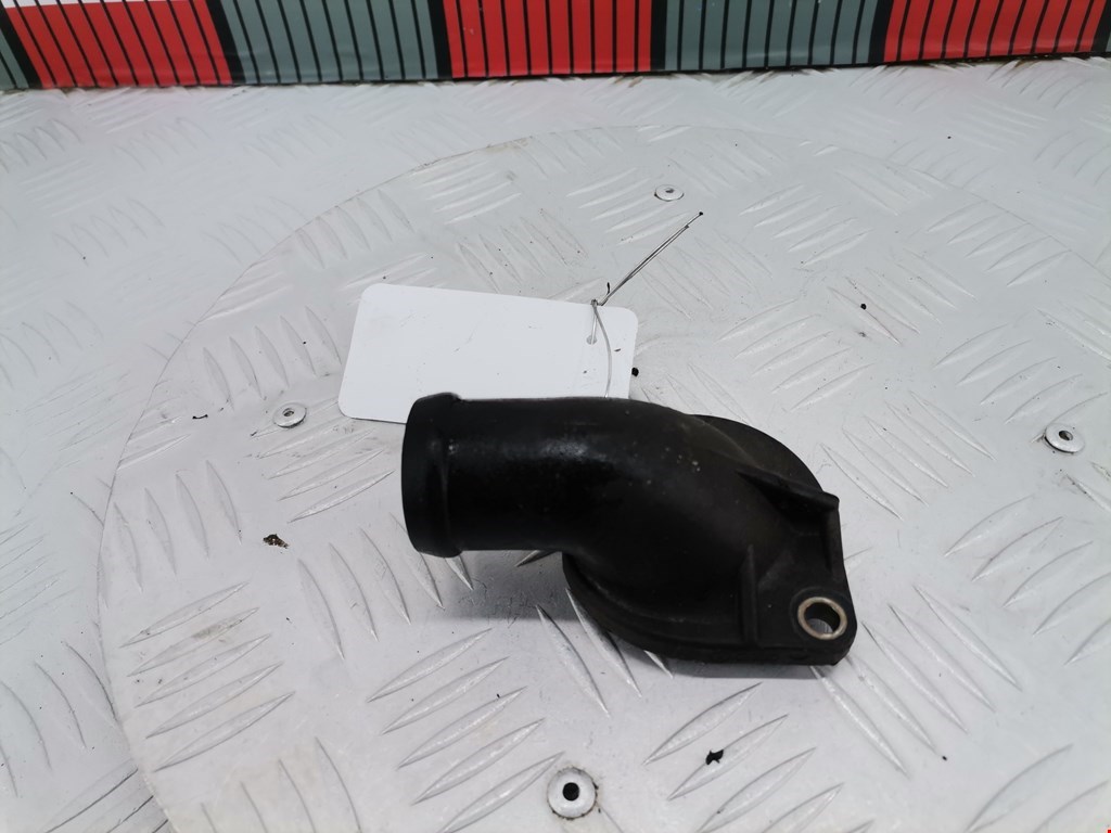 Корпус термостата VOLKSWAGEN Passat B3 1988-1993