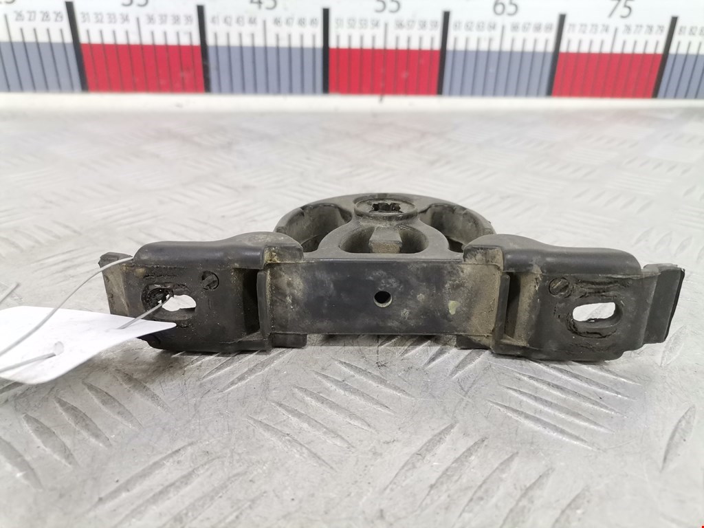 Резинка подвеса глушителя MASERATI Quattroporte M139 2003-2012