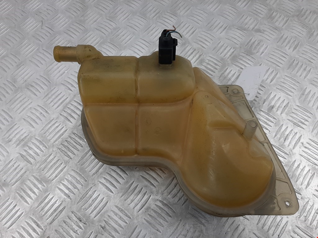 Бачок расширительный VOLKSWAGEN Passat B5 1997-2005