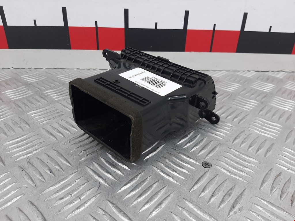 Дефлектор воздушный KIA Carnival I 1999-2005