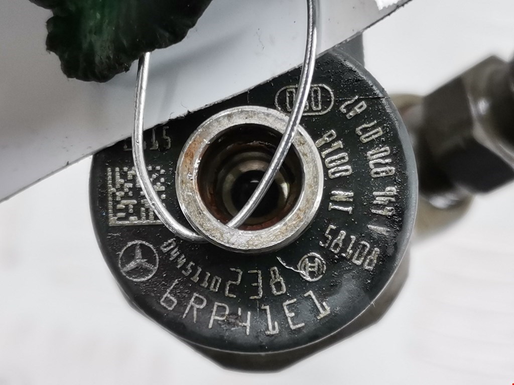 Форсунка дизельная электрическая MERCEDES-BENZ C-Class C-klasse W203 2000-2007