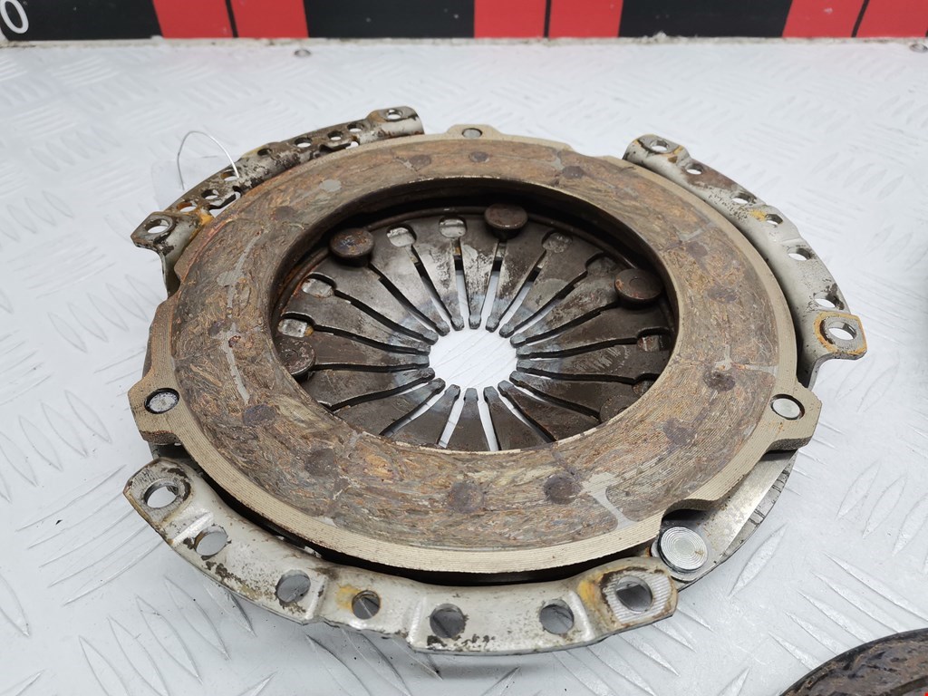 Маховик (демпфер сцепления) VOLKSWAGEN Fox 2005-2011