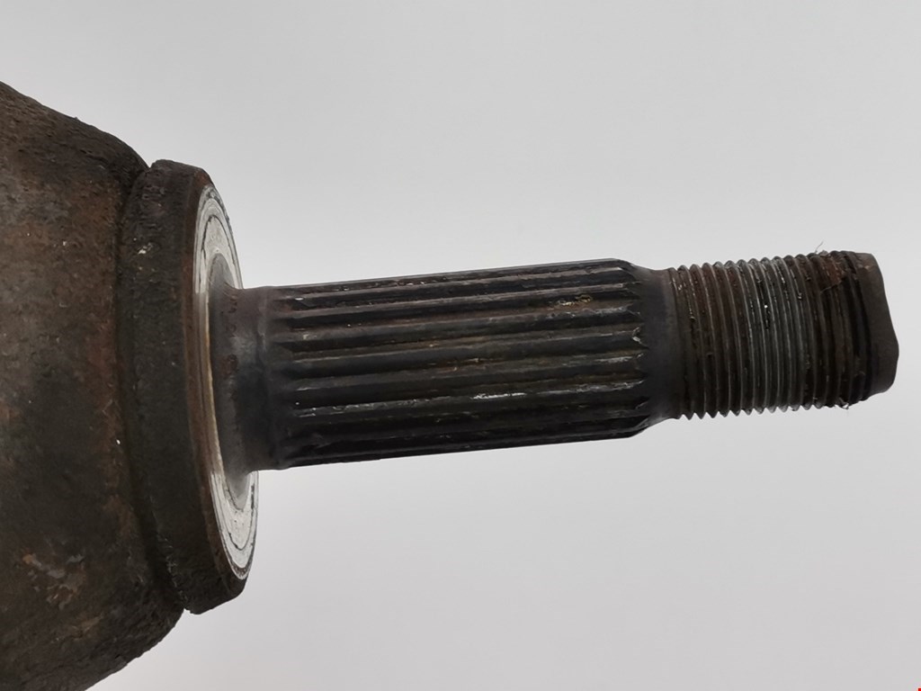 Полуось (привод, приводной вал) передняя левая RENAULT 19 1988-1996