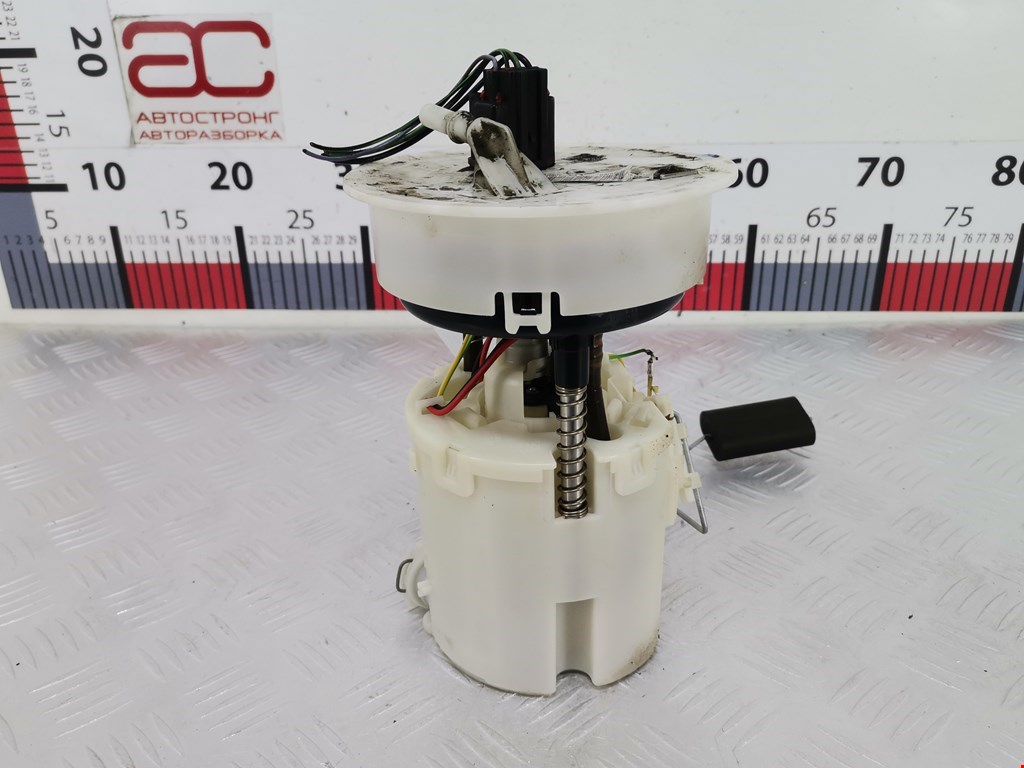 Насос топливный (электрический) FORD Fiesta 2008-2012