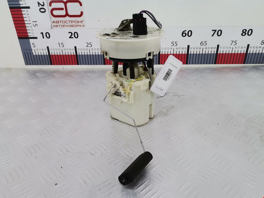 Насос топливный (электрический) FORD Fiesta 2008-2012