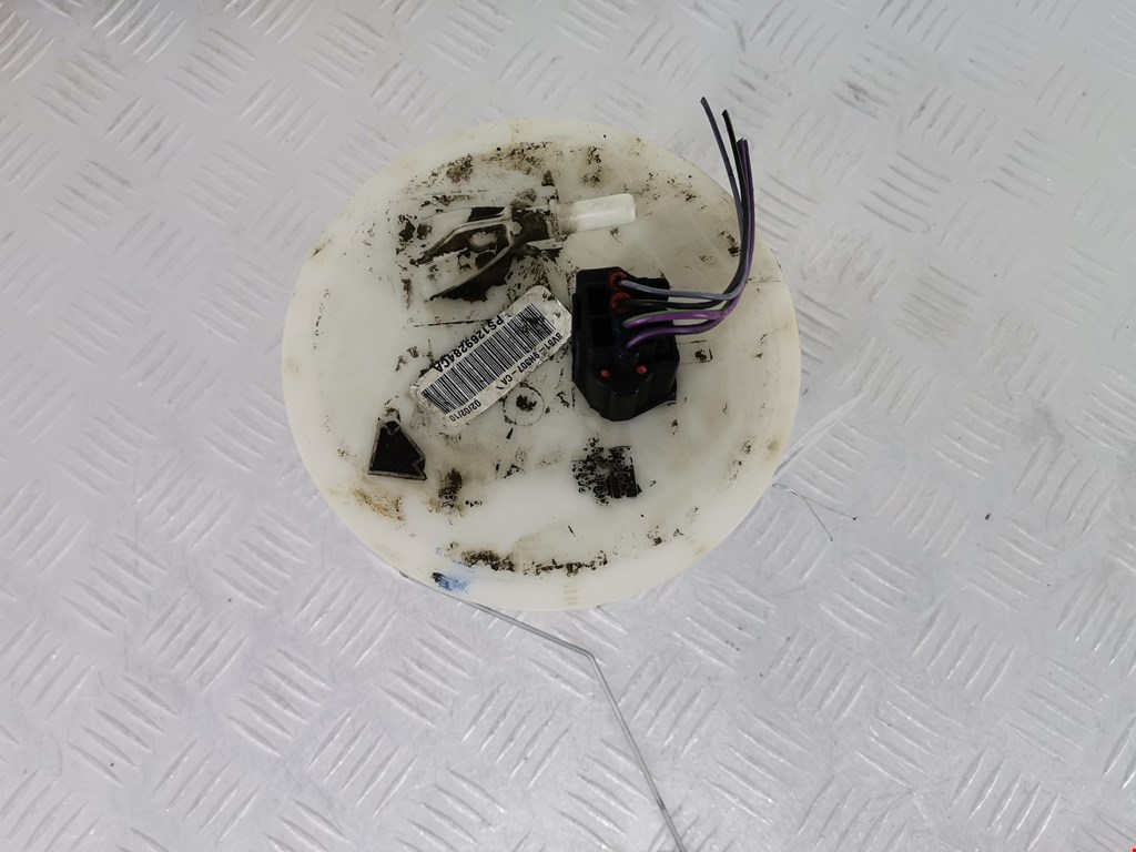 Насос топливный (электрический) FORD Fiesta 2008-2012