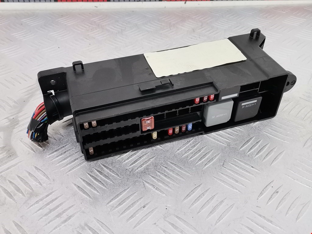 Датчик уровня в бачок омывателя FORD Focus III 2011-2019