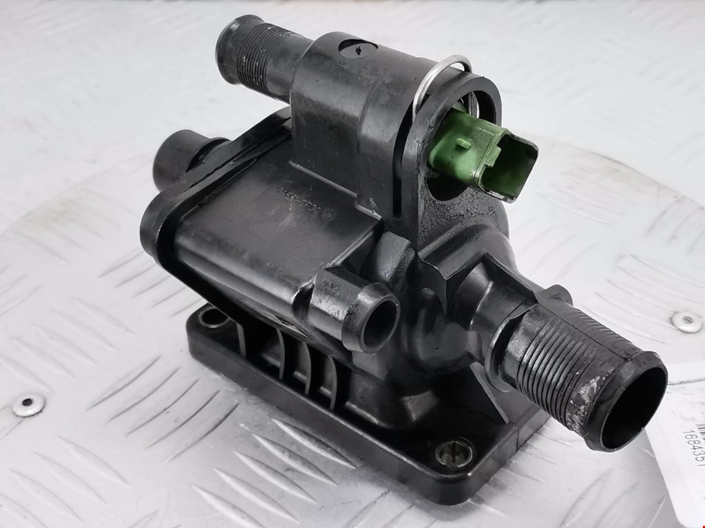 Корпус термостата VOLVO C30 2006-2013