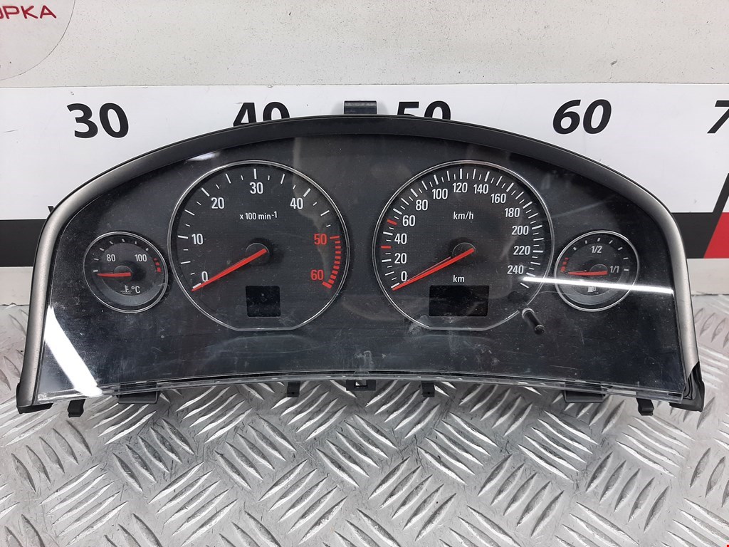 Панель приборов (щиток) OPEL Signum 2003-2008