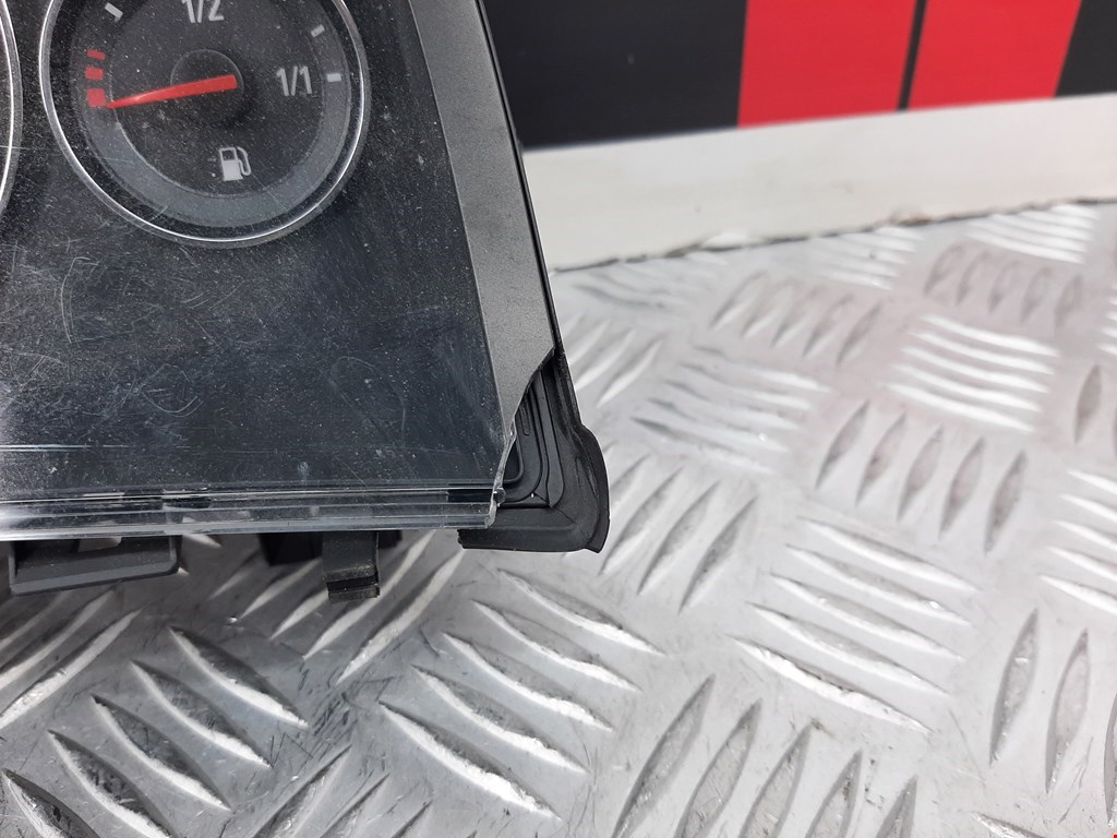 Панель приборов (щиток) OPEL Signum 2003-2008