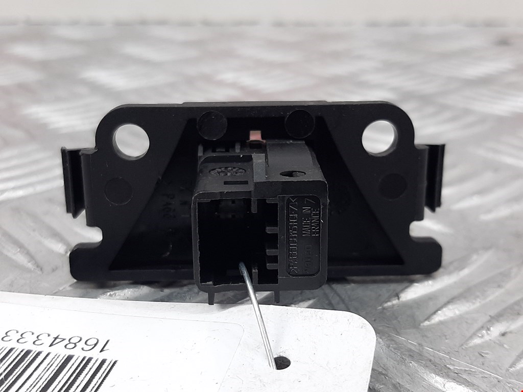 Кнопка аварийной сигнализации (аварийки) PEUGEOT 307 2001-2008