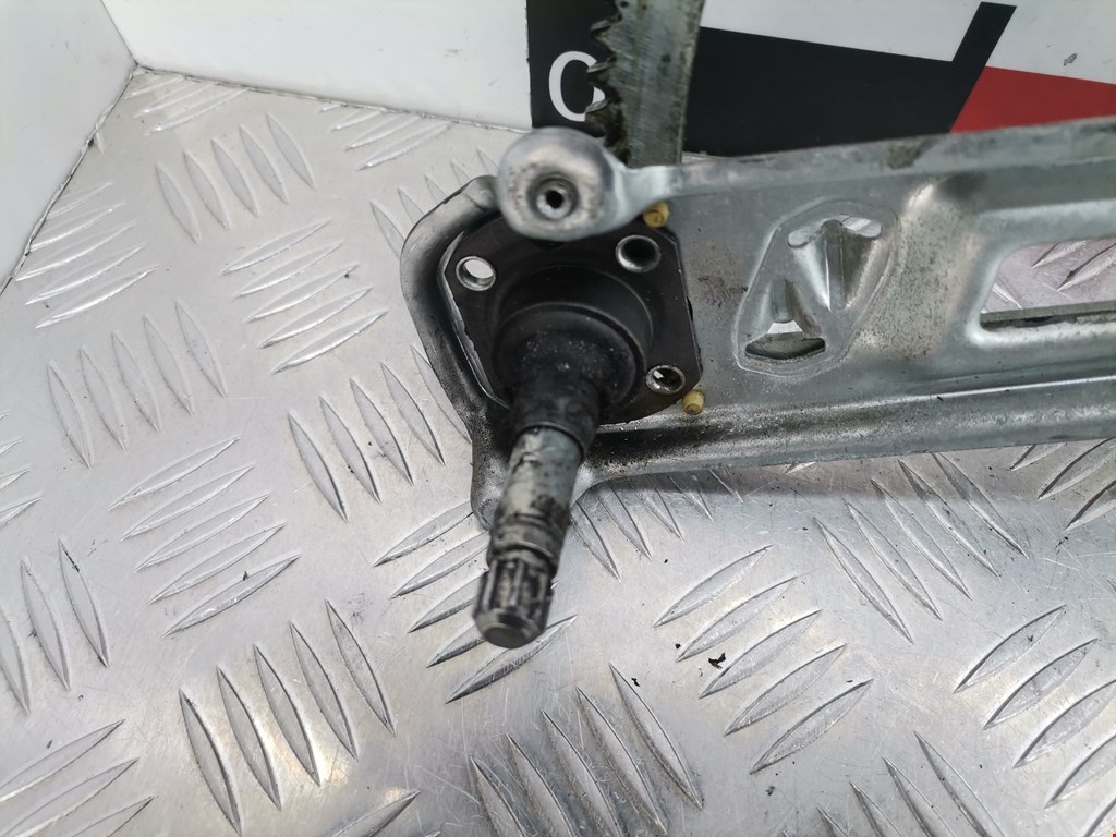 Стеклоподъемник задний правый OPEL Zafira A 1999-2005