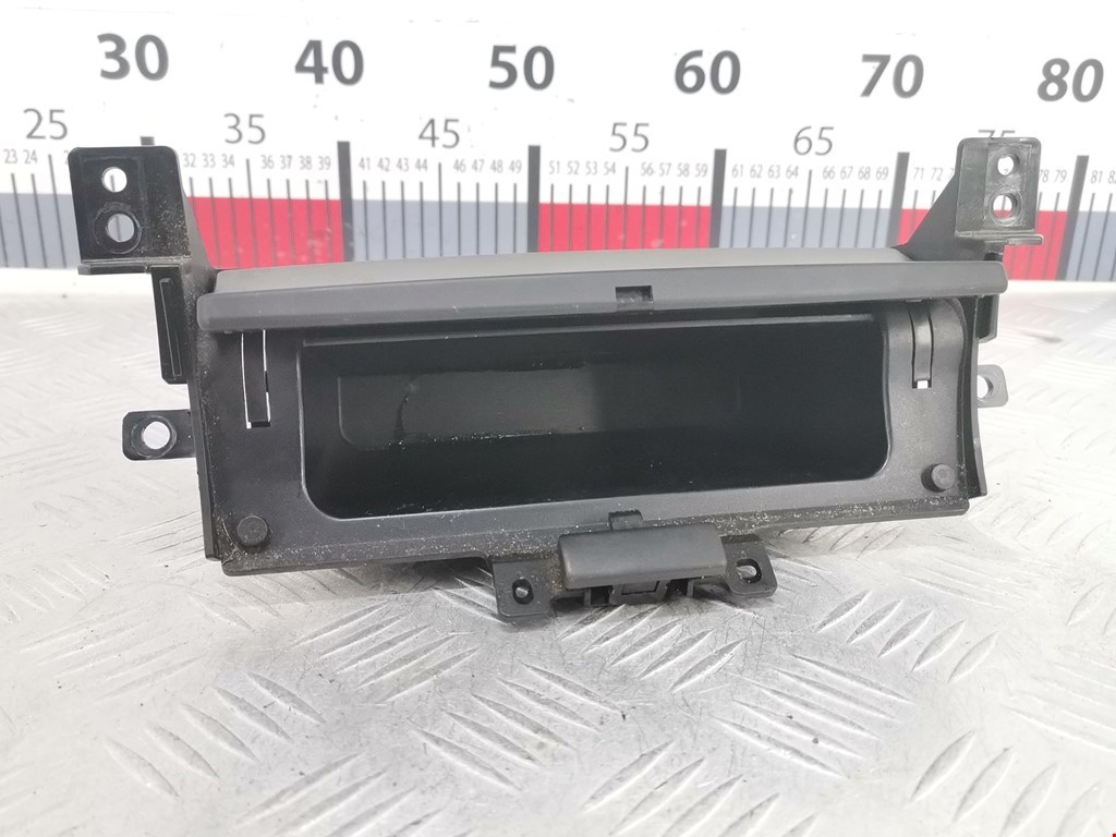 Бардачок SUZUKI Grand Vitara 2005-2015