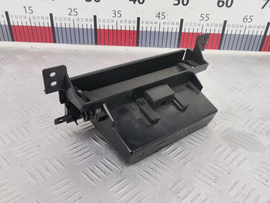 Бардачок SUZUKI Grand Vitara 2005-2015