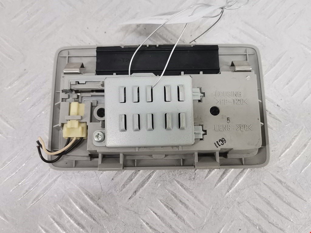 Плафон салонный (салона фонарь) SUZUKI Grand Vitara 2005-2015