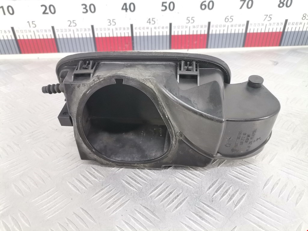 Лючок бензобака BMW 7er 7 серия E65/E66 2001-2008