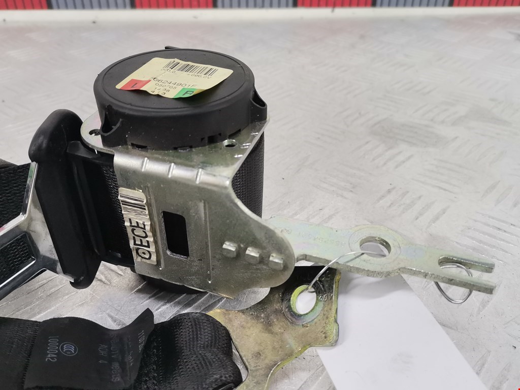 Ремень безопасности задний левый BMW 3er E46 1998-2006