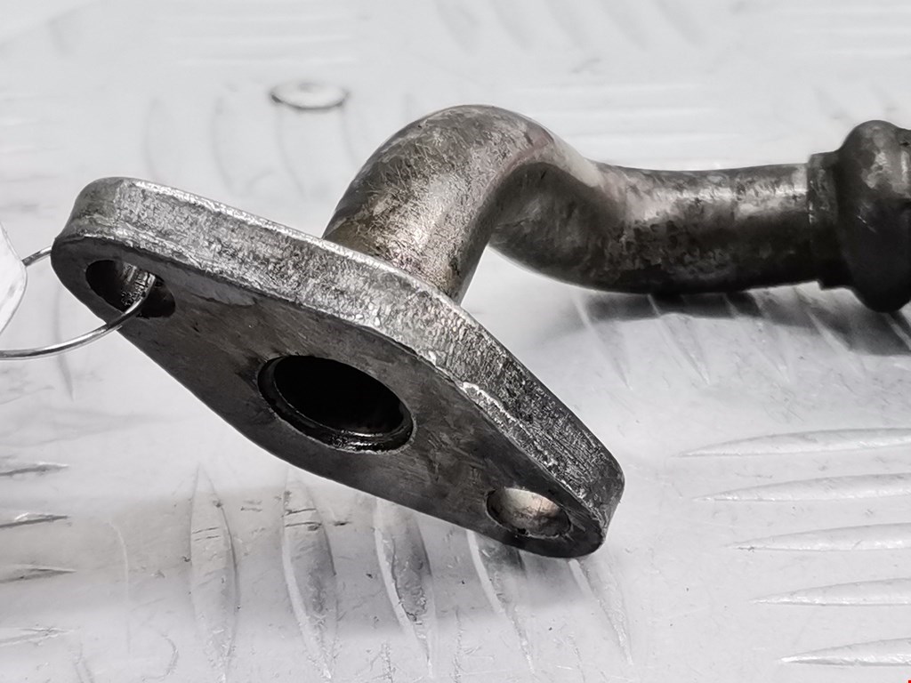 Трубка нагнетателя VOLKSWAGEN Passat B5 1997-2005