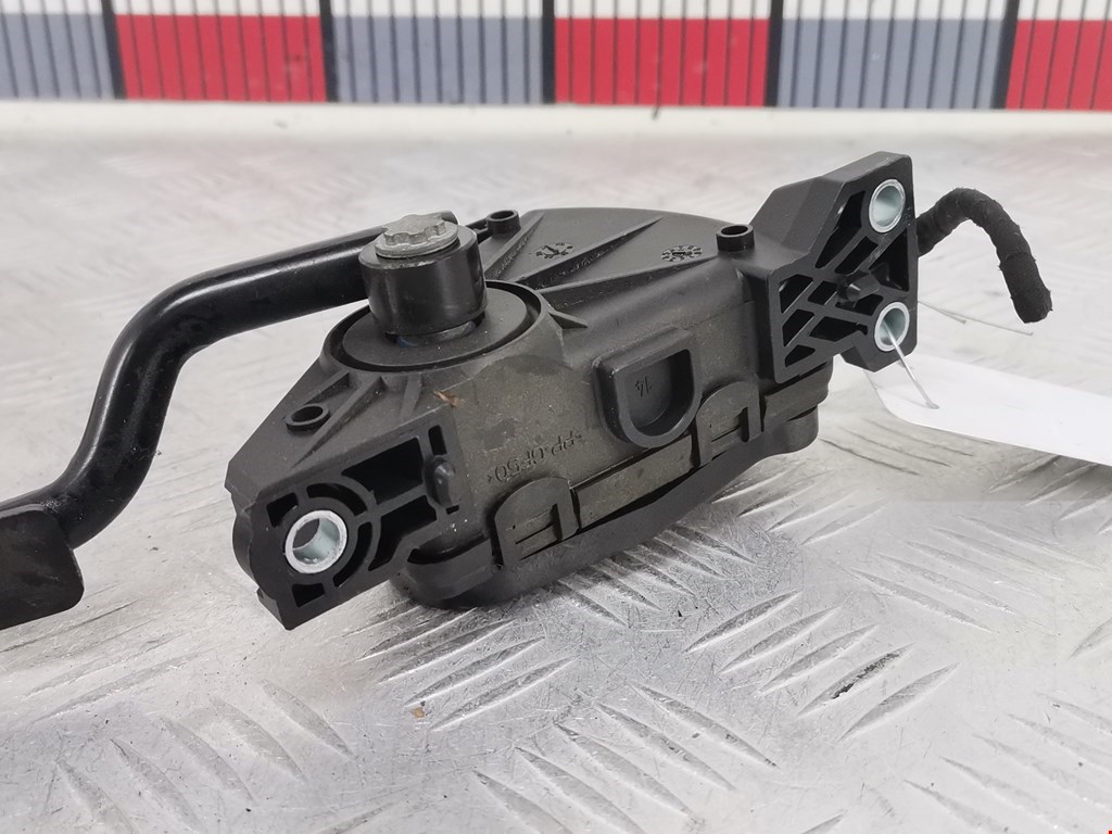 Педаль газа VOLKSWAGEN Phaeton 2002-2016