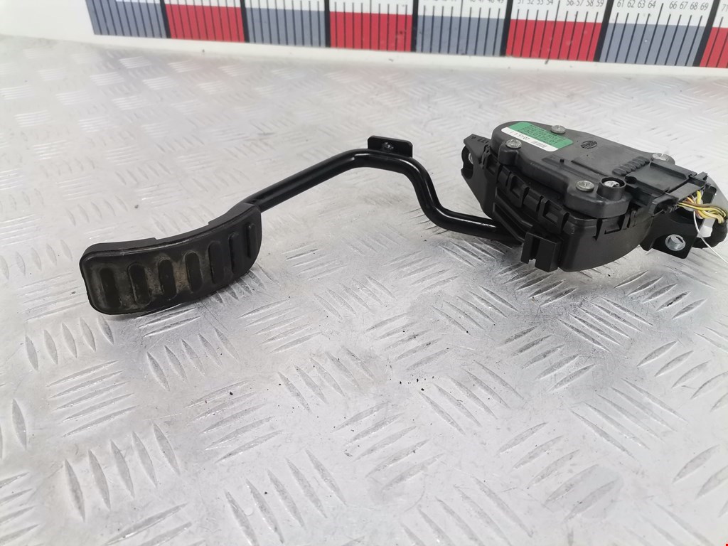 Педаль газа VOLKSWAGEN Phaeton 2002-2016