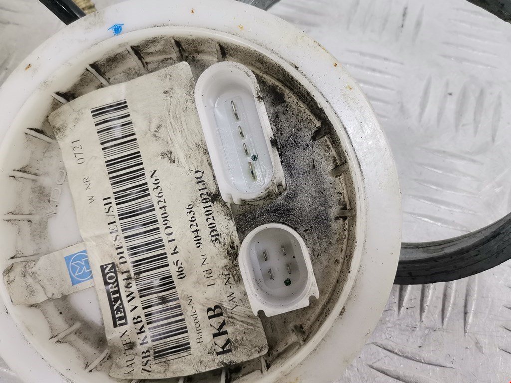 Насос топливный (электрический) VOLKSWAGEN Phaeton 2002-2016