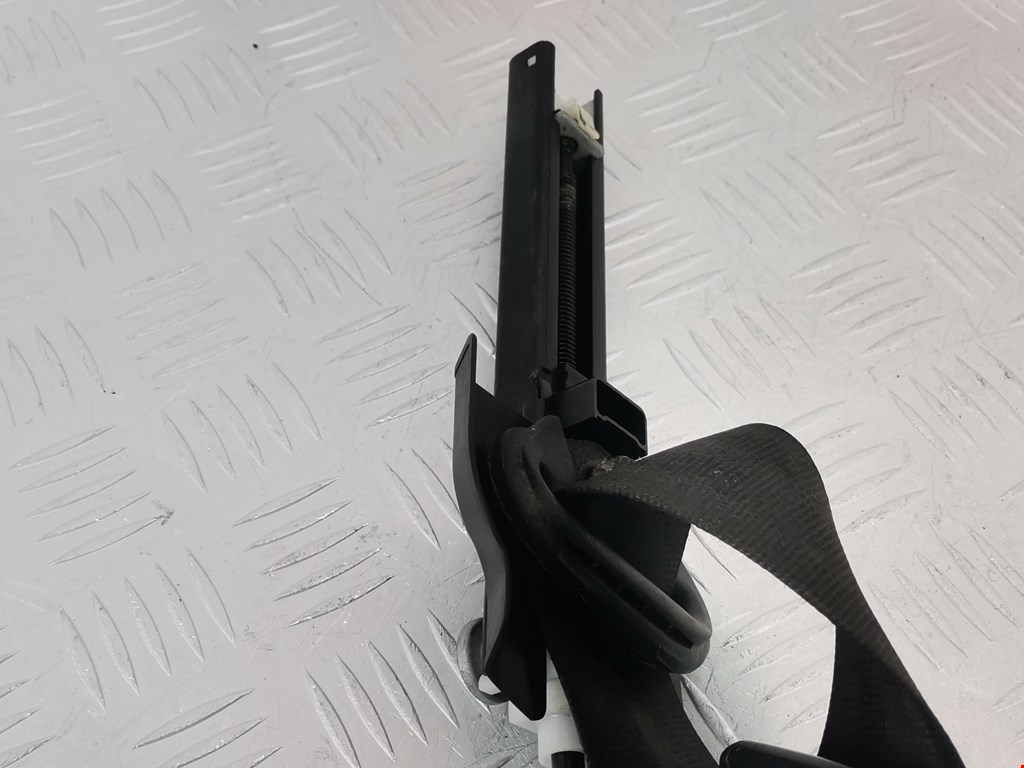 Ремень безопасности передний правый VOLKSWAGEN Phaeton 2002-2016