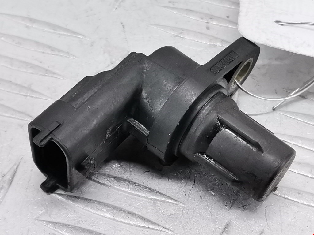 Датчик положения распредвала FORD Focus II 2005-2011