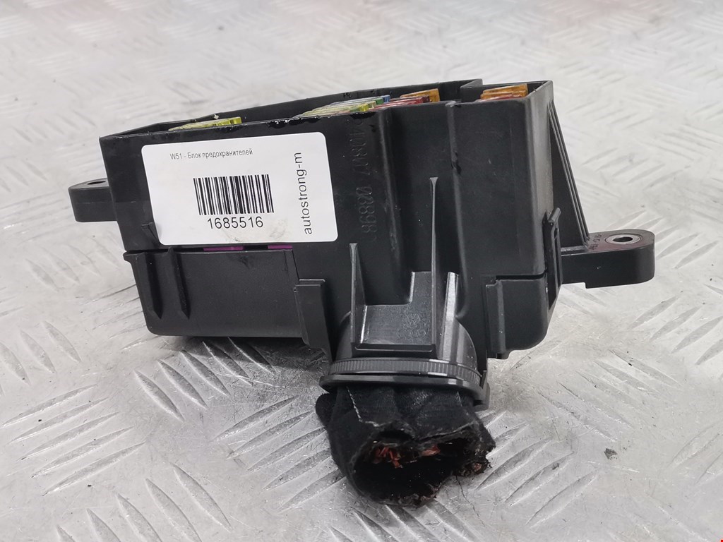 Датчик уровня в бачок омывателя VOLKSWAGEN Golf V 2003-2009