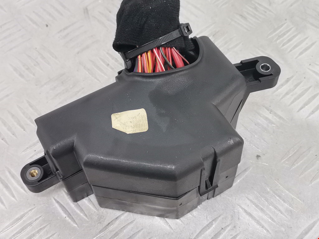 Датчик уровня в бачок омывателя VOLKSWAGEN Golf V 2003-2009