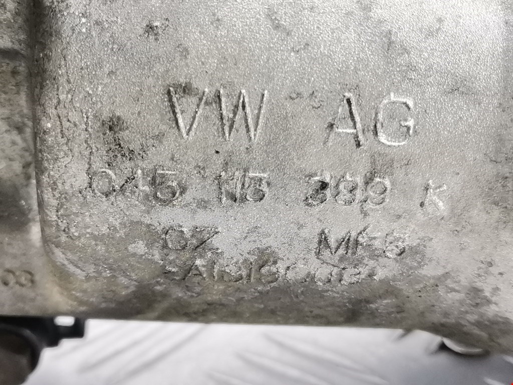 Корпус масляного фильтра VOLKSWAGEN Touran 2003-2010