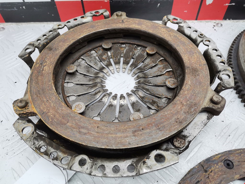 Маховик (демпфер сцепления) FORD Focus I 1998-2005